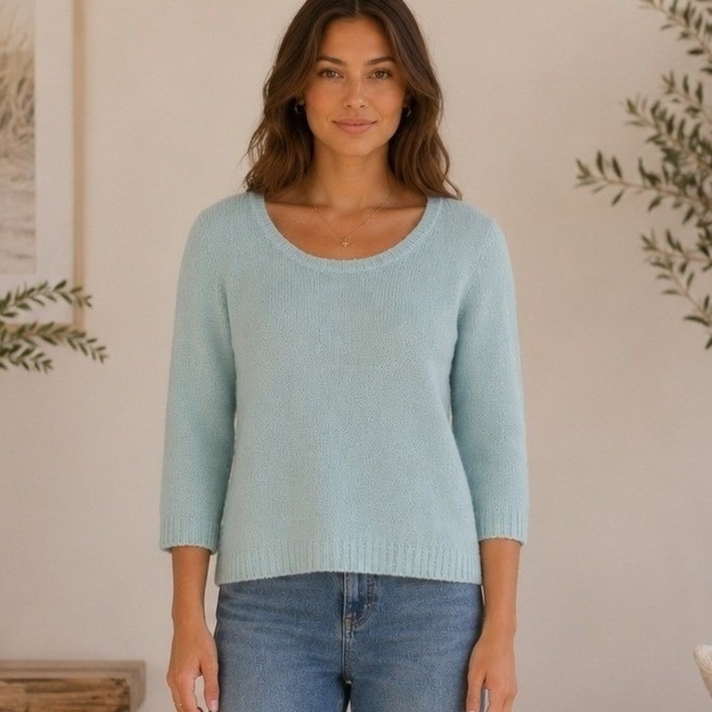Vintage Womens Angora Blnd Sweater Size M Balletcore Scoop Neck Light Blue Fuzzy